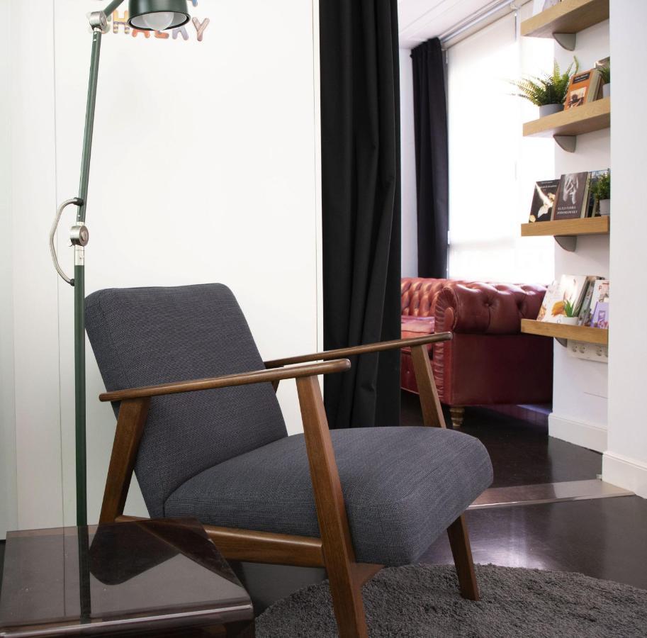 Bauhaus Apartment By People Rentals Bilbau Exterior foto