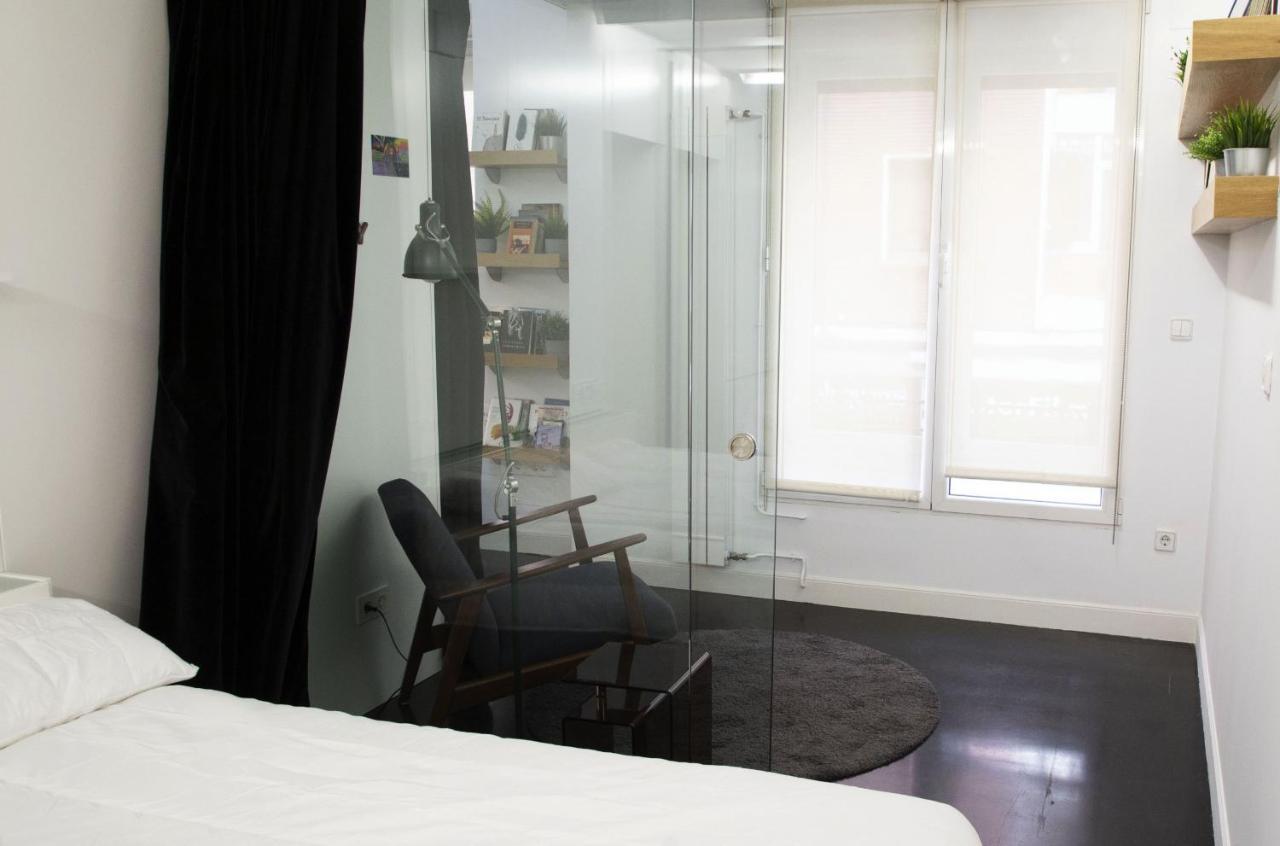 Bauhaus Apartment By People Rentals Bilbau Exterior foto